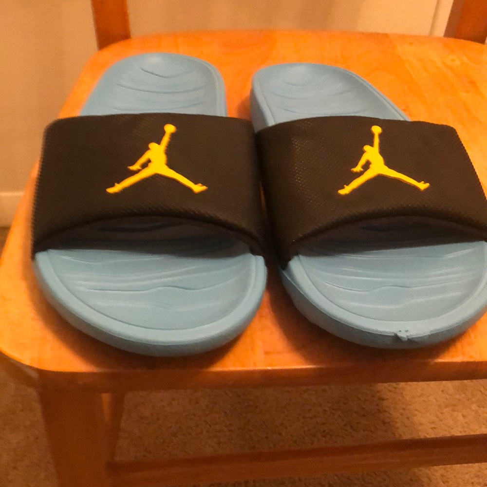 Jordan Men’s Slides - Picture 7 of 8
